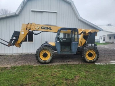 All Terrain Loader 2017 Gehl RS8-44 with yellow and black construction equipment.