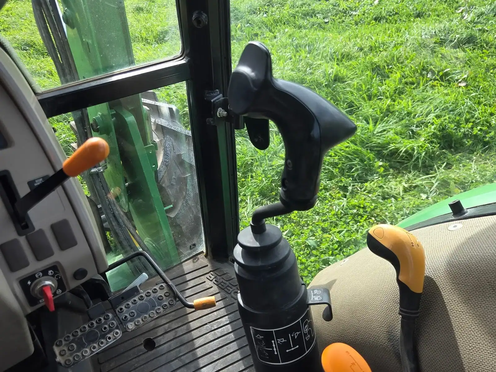 img (20) John Deere 5101E tractor control lever and interior view.