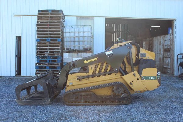 2021 Vermeer CTX160 compact track loader with attachment and rubber tracks.